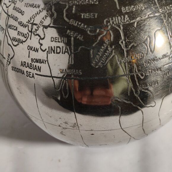 Vintage Pier 1 World Clock Art Deco Globe Retro Metal Silver Tested - Picture 15 of 16